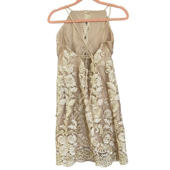 NWT Kim Cine Gold Lace Floral Backless Dress Women's S Wedding Formal Prom Dance - Picture 3 of 10